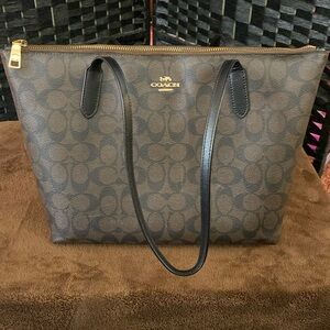 Coach tote bag